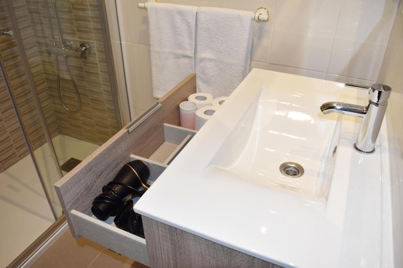 شقة Apartamento Portico Paraiso أورينس المظهر الخارجي الصورة